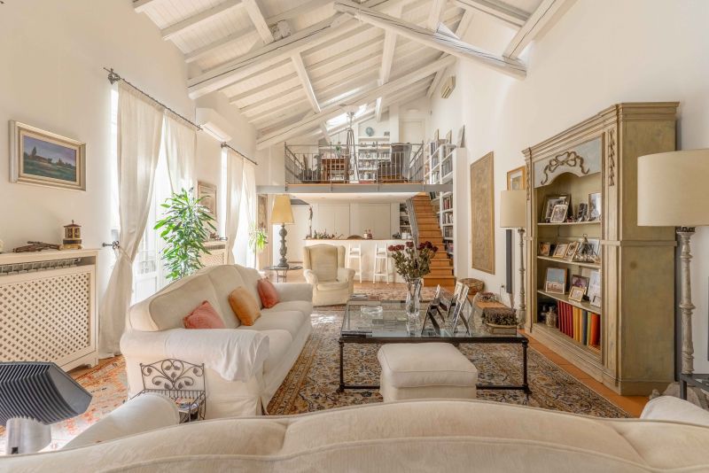 RESIDENZA DI CHARME CON BOX