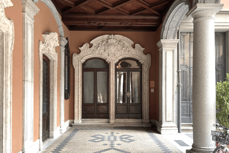 SPLENDIDA RESIDENZA IN PALAZZO STORICO