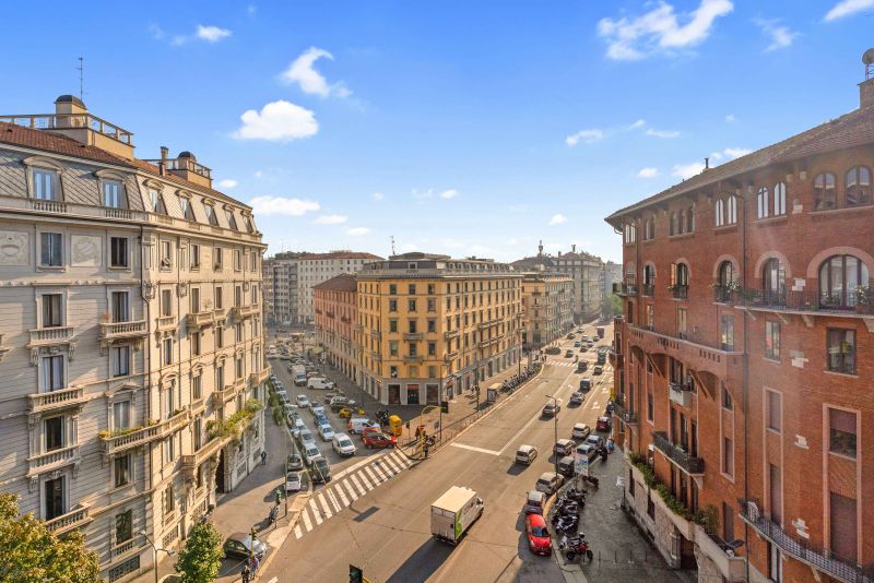 SPLENDIDA RESIDENZA CON BOX