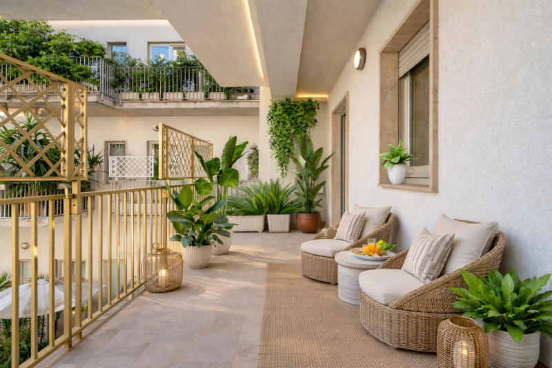 Porta Venezia, ampia metratura con terrazze e box