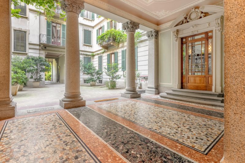 Garibaldi, elegant property _INGLESE