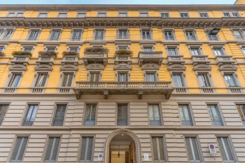 IN PALAZZO STORICO AMPIA METRATURA